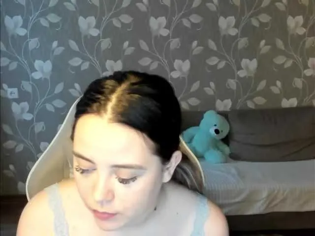 Live sex webcam photo for Angelalina3 #290415081