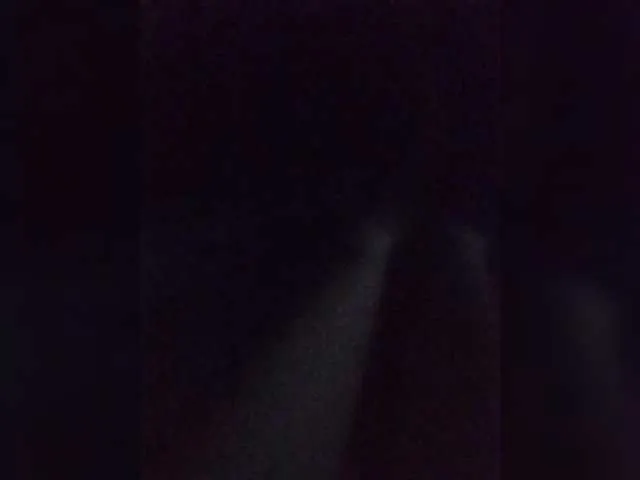Live sex webcam photo for Angelbs1 #290921464