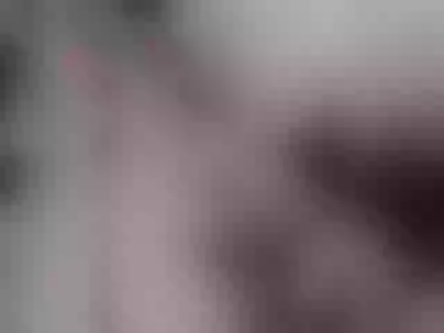 Live sex webcam photo for Angelbs1 #292132207