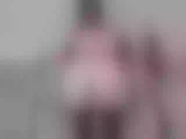 Live sex webcam photo for Angelia22 #277419049