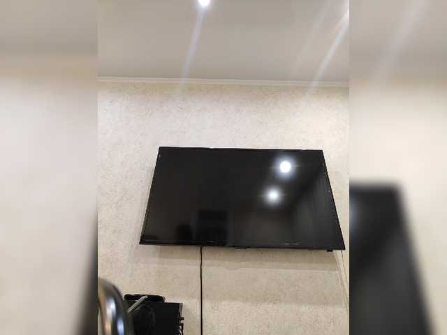 Live sex webcam photo for Angelia22 #277828279