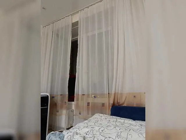 Live sex webcam photo for Angelia22 #289516724