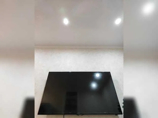 Live sex webcam photo for Angelia22 #290358134