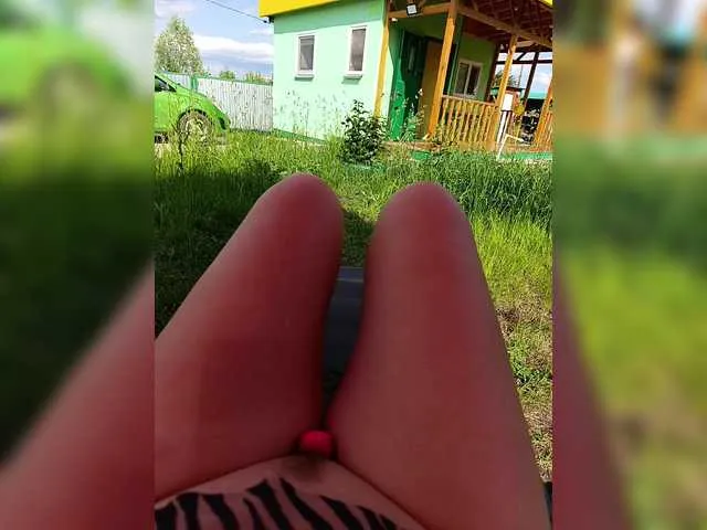 Live sex webcam photo for Angelia22 #291199402