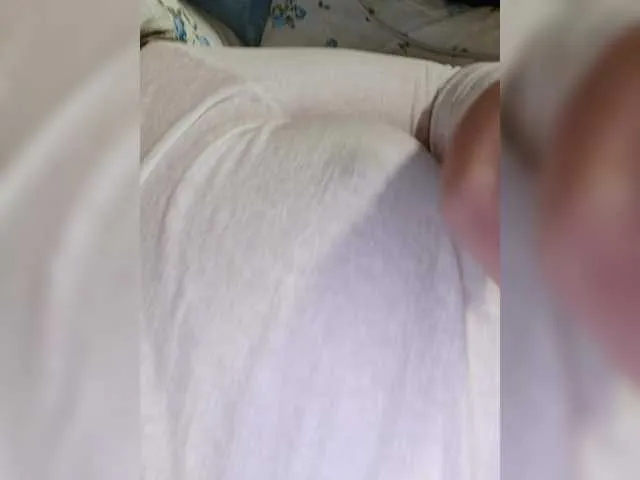 Live sex webcam photo for Angelia22 #291673534