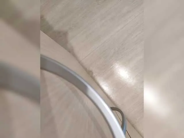 Live sex webcam photo for Angelia22 #291793193