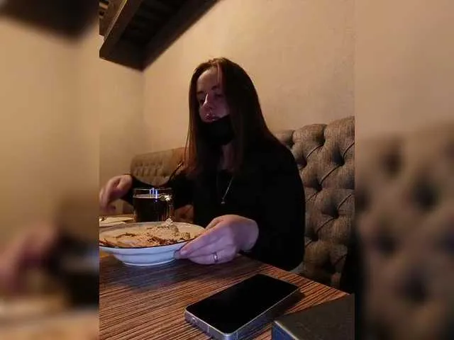 Live sex webcam photo for Angelia22 #292324211