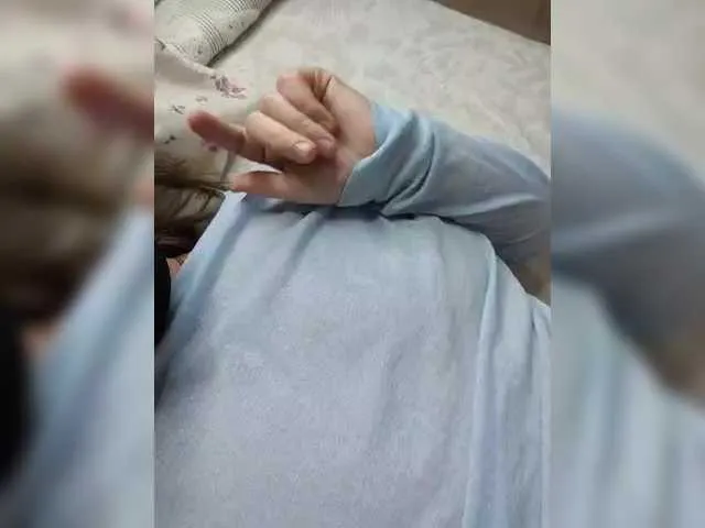 Live sex webcam photo for Angelia22 #292382082