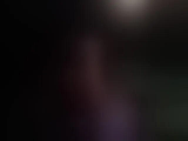 Live sex webcam photo for Angelia22 #292530501