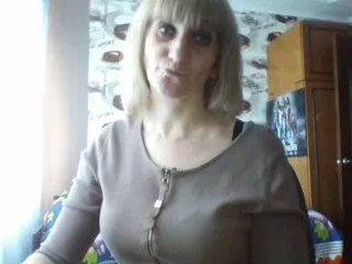 Live sex webcam photo for AngelikaSweet #188357165