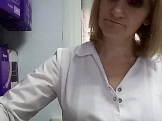 Live sex webcam photo for AngelikaSweet #189682863