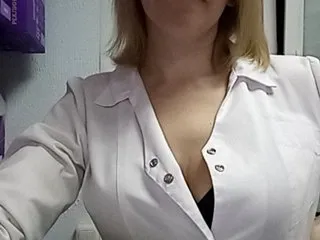 Live sex webcam photo for AngelikaSweet #193607817