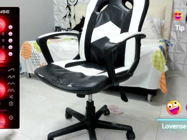 Live sex webcam photo for Angelin-West #277108166