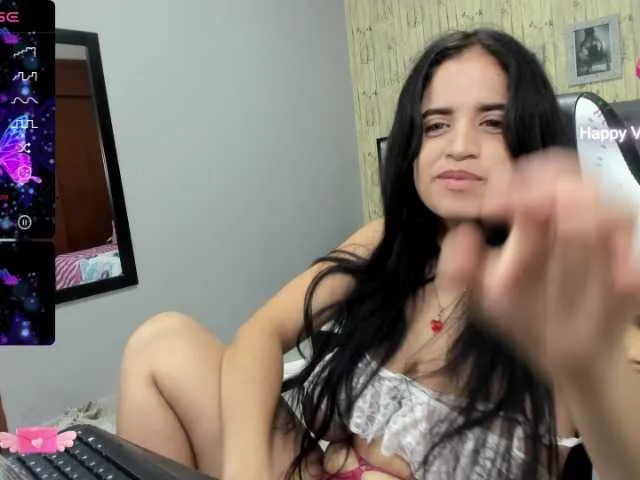 Live sex webcam photo for Angelin-West #277239793