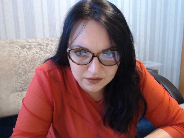 Live sex webcam photo for AngelinaCute #276252631