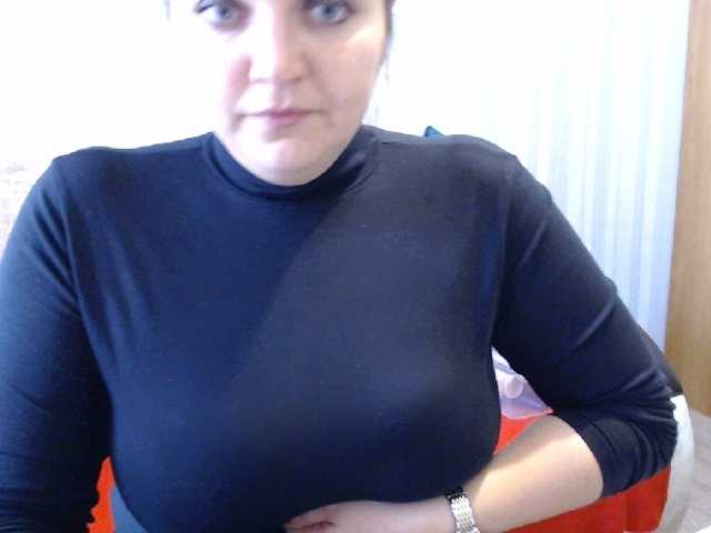 Live sex webcam photo for AngelinaCute #276396935