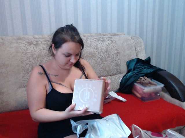 Live sex webcam photo for AngelinaCute #276640044