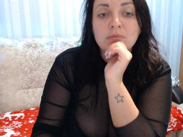 Live sex webcam photo for AngelinaCute #276961715