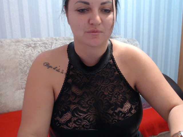 Live sex webcam photo for AngelinaCute #277142944