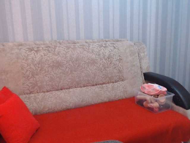 Live sex webcam photo for AngelinaCute #277776642