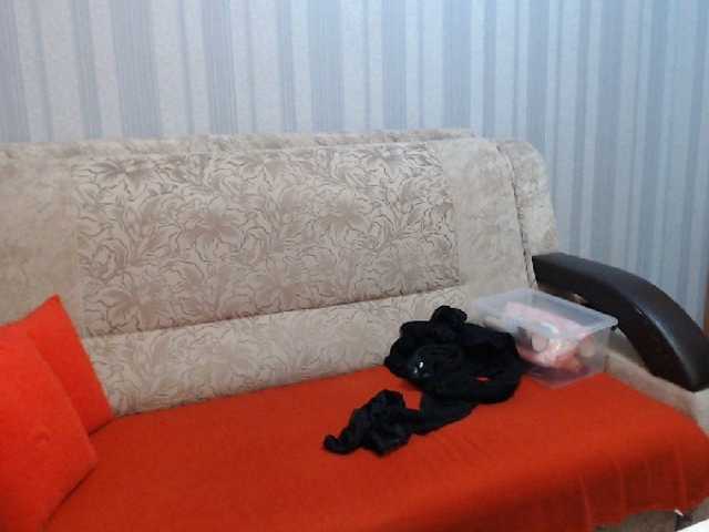 Live sex webcam photo for AngelinaCute #277929080