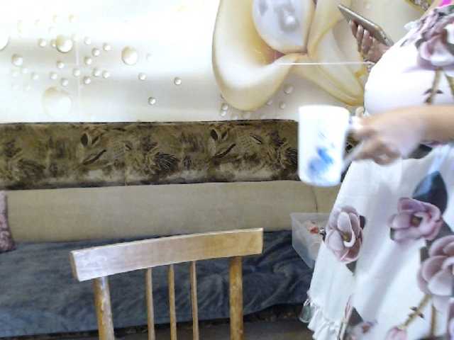 Live sex webcam photo for AngelinaCute #281837066