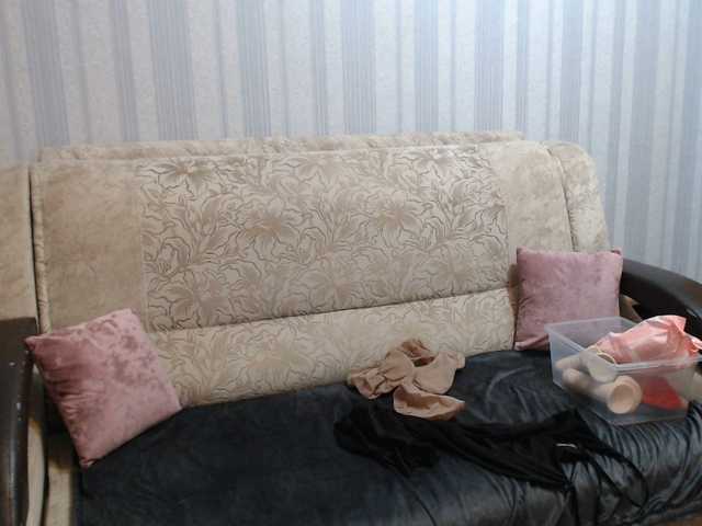 Live sex webcam photo for AngelinaCute #290364450