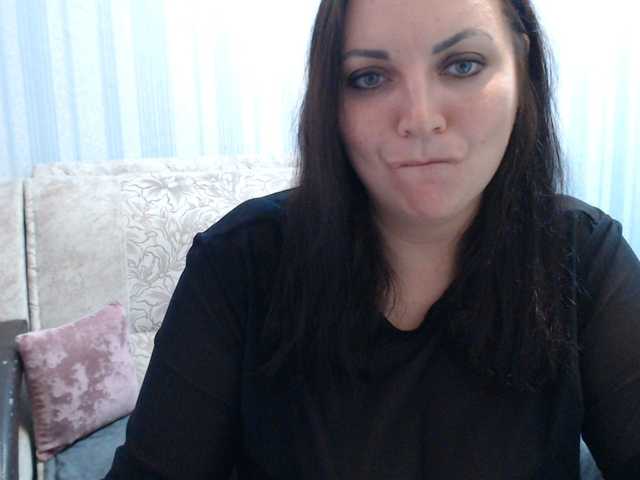 Live sex webcam photo for AngelinaCute #290710194