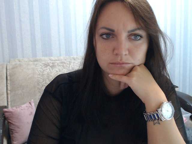 Live sex webcam photo for AngelinaCute #290981880