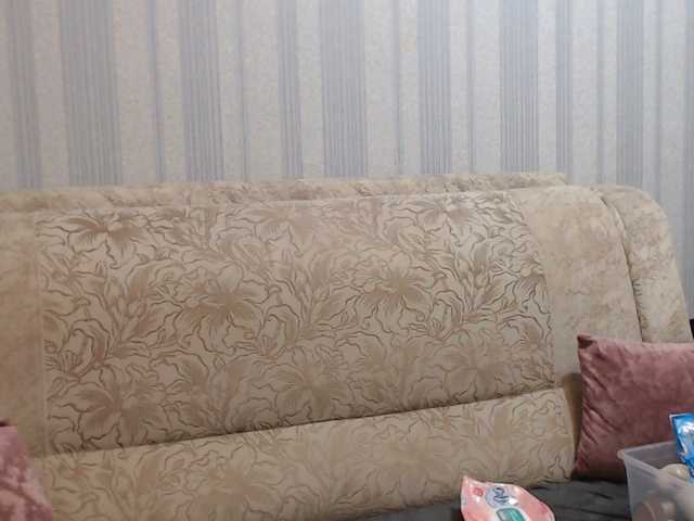 Live sex webcam photo for AngelinaCute #291044144