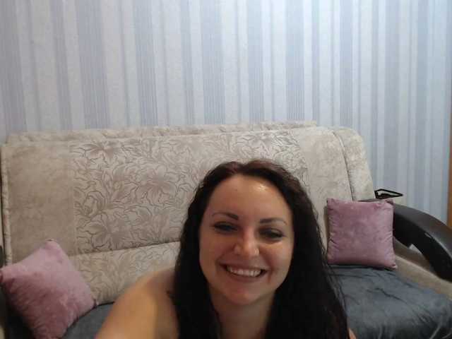 Live sex webcam photo for AngelinaCute #291142669