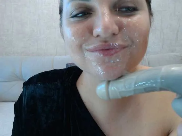 Live sex webcam photo for AngelinaCute #291654268