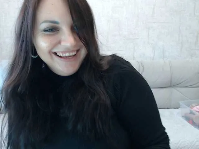 Live sex webcam photo for AngelinaCute #291685712