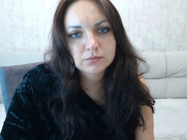 Live sex webcam photo for AngelinaCute #291818839