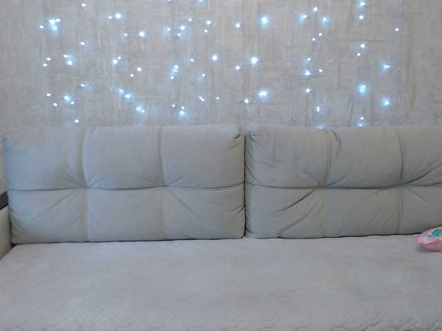 Live sex webcam photo for AngelinaCute #291979327