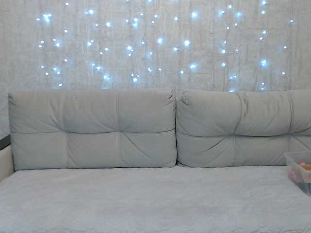 Live sex webcam photo for AngelinaCute #292007834