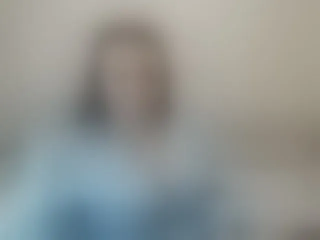 Live sex webcam photo for AngelinaCute #293954472