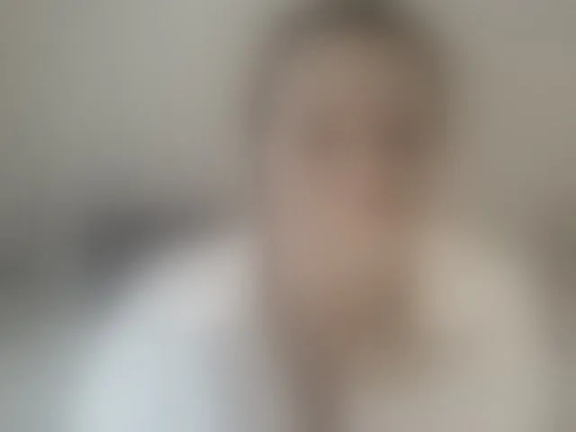 Live sex webcam photo for AngelinaCute #293963833
