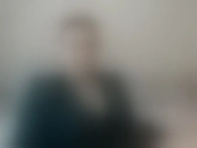 Live sex webcam photo for AngelinaCute #293978474