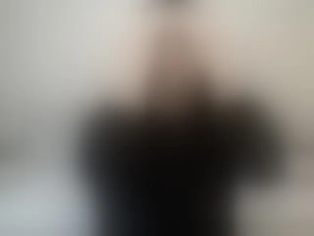 Live sex webcam photo for AngelinaCute #294083069
