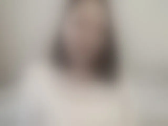 Live sex webcam photo for AngelinaCute #294105597