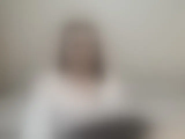Live sex webcam photo for AngelinaCute #294160657