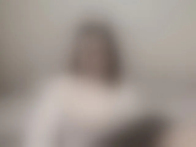 Live sex webcam photo for AngelinaCute #294181444