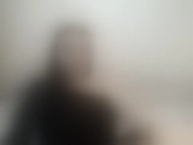Live sex webcam photo for AngelinaCute #294293533