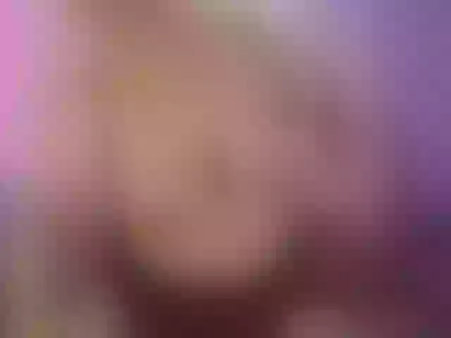 Live sex webcam photo for AngelinaGlam #290554074