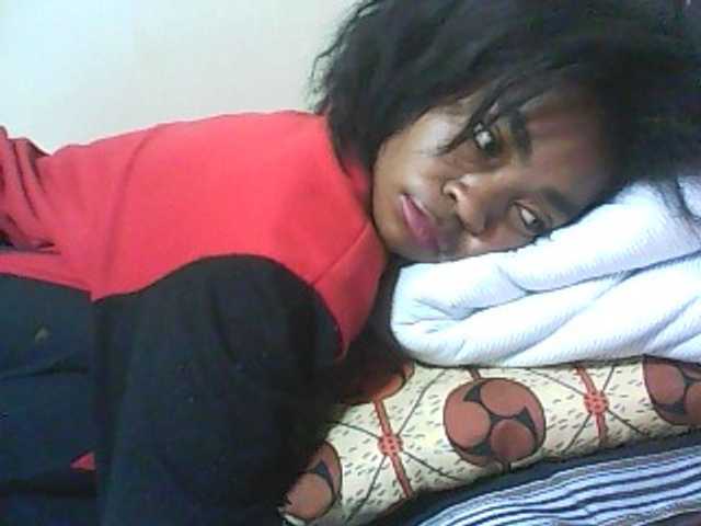 Live sex webcam photo for Angelinah75 #272927809