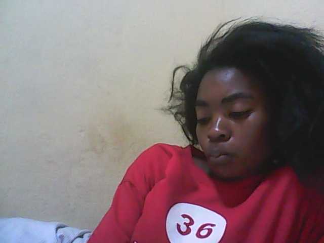 Live sex webcam photo for Angelinah75 #273500697