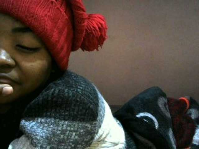 Live sex webcam photo for Angelinah75 #277892872