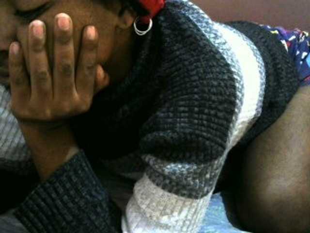 Live sex webcam photo for Angelinah75 #277900944