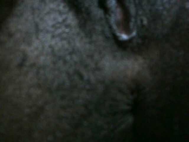 Live sex webcam photo for Angelinah75 #277902763